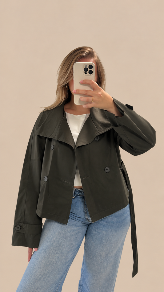 Kurzer Trenchcoat