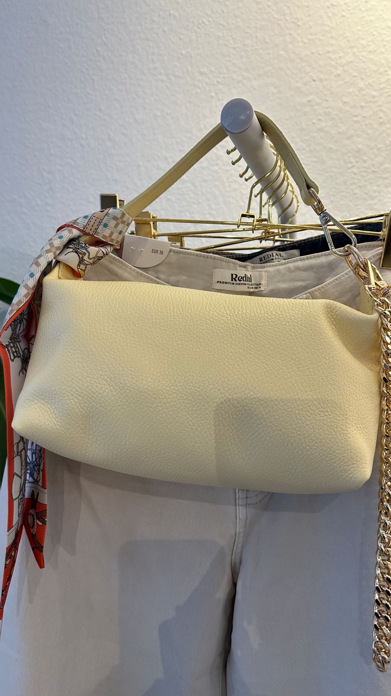 Leder Tasche gelb