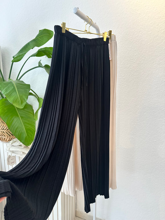 Falten Hose Vers. Farben