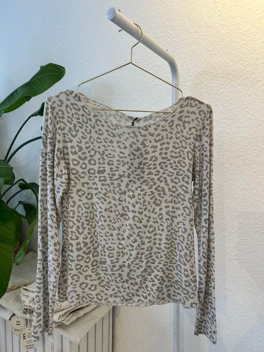 Leo soft Shirt