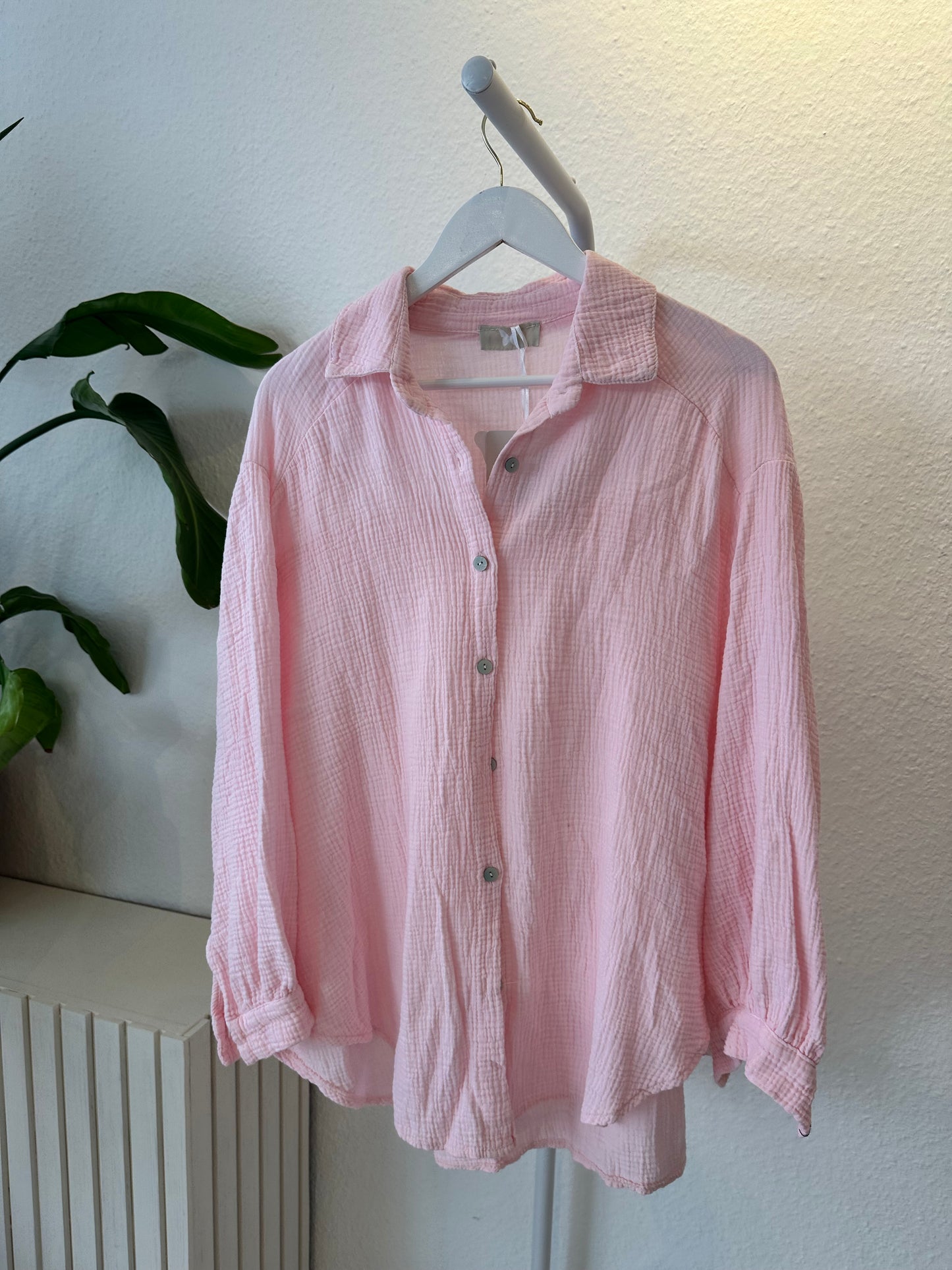 Kurze Musselin Bluse Vers. Farben