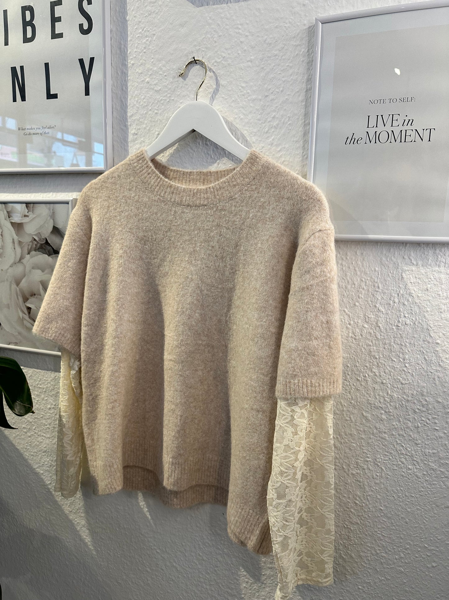 Strick Shirt mit Spitzen Armen