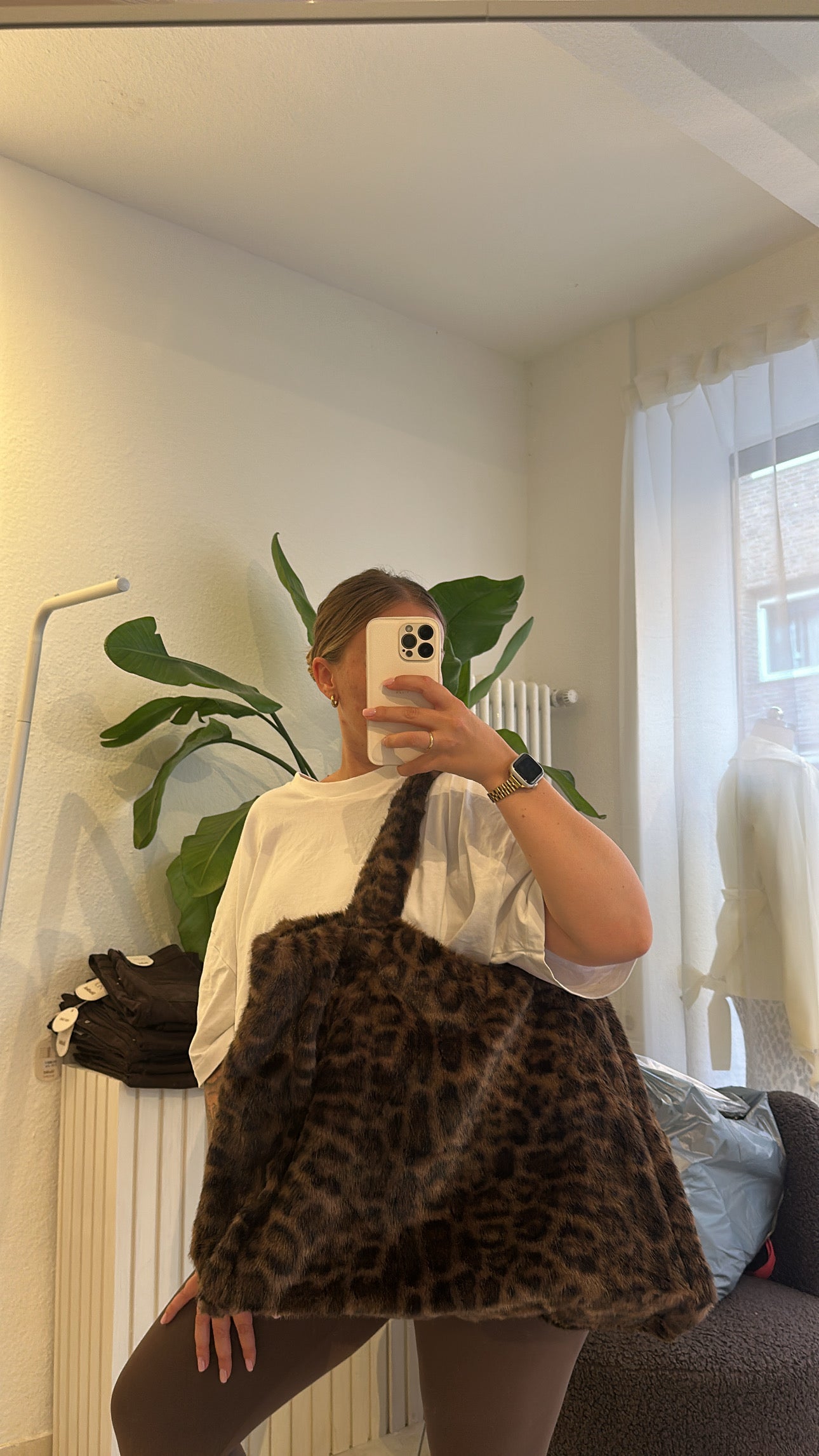 Fell Shopper