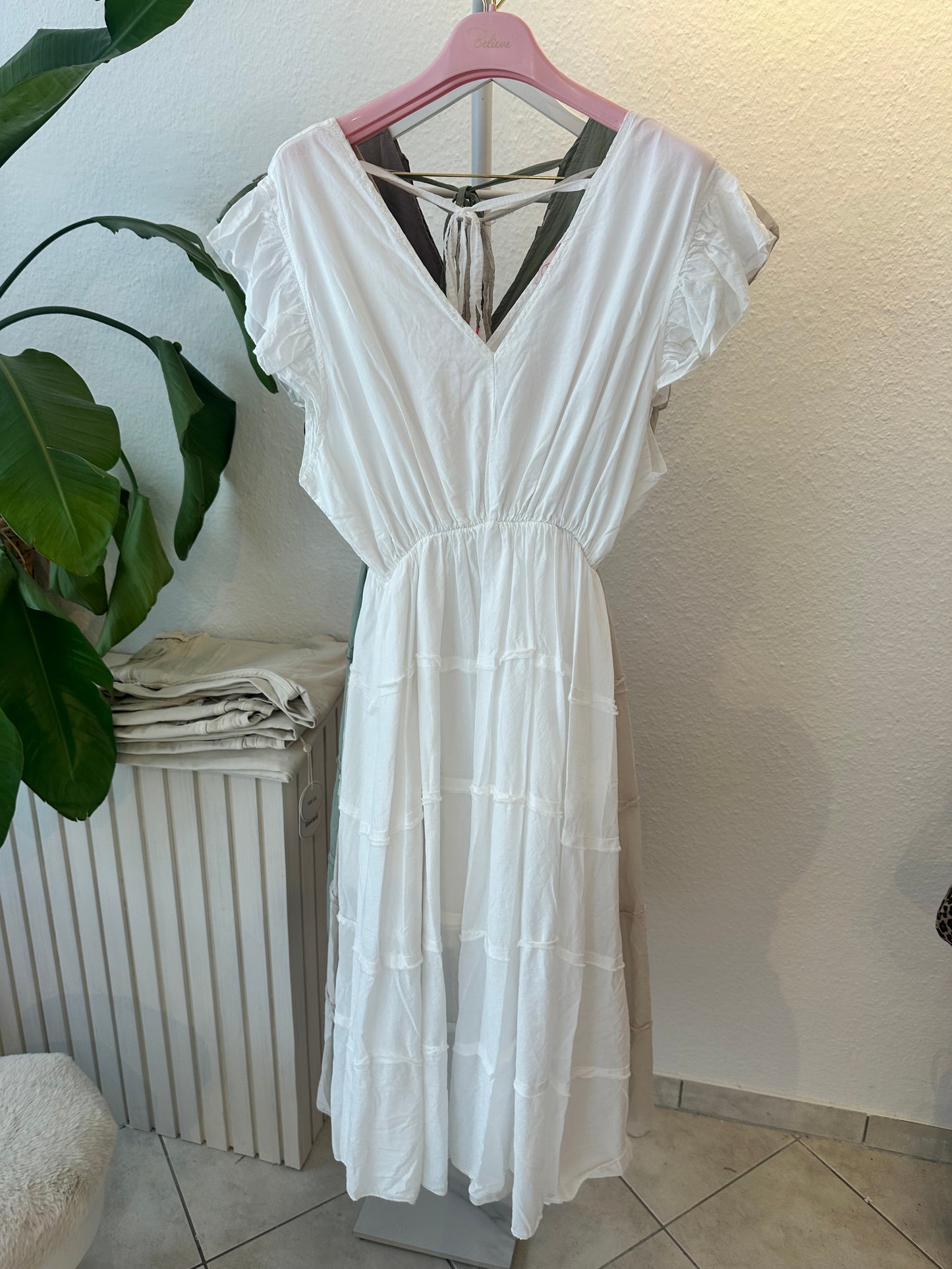Kleid in Vers. Farben